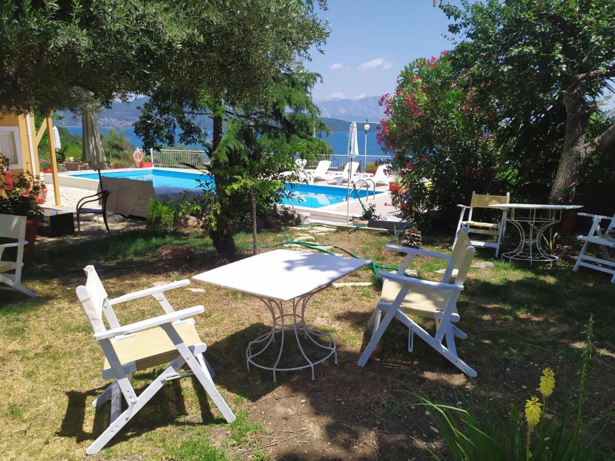 Aleka'S House Hotel Никиана Екстериор снимка