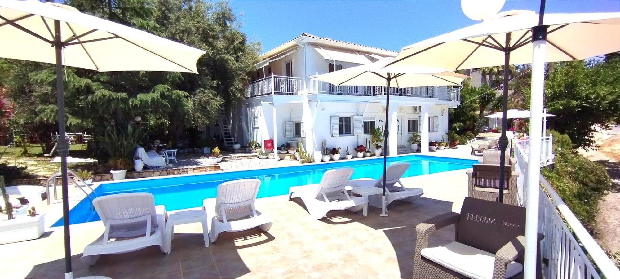 Aleka'S House Hotel Никиана Екстериор снимка