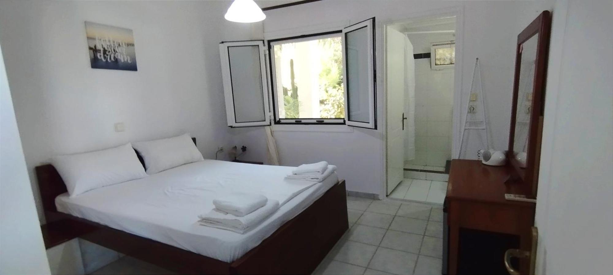 Aleka'S House Hotel Никиана Екстериор снимка